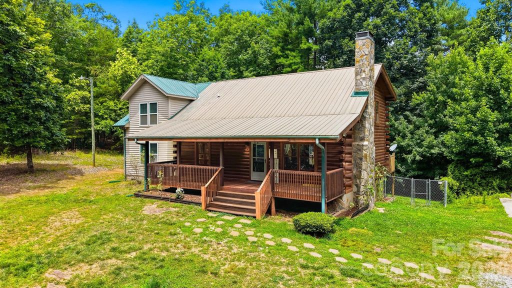 4065 Deal Mill Road, Granite Falls, NC 28630