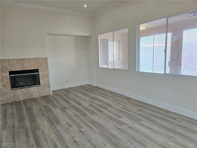 9620 West Gilmore Avenue, Las Vegas, NV 89129