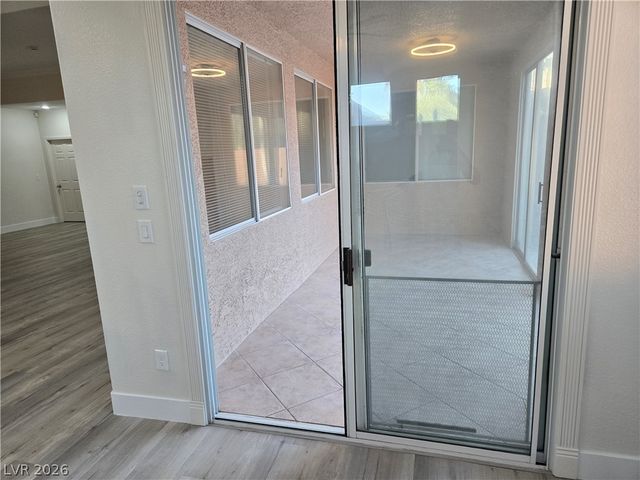 9620 West Gilmore Avenue, Las Vegas, NV 89129