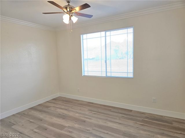 9620 West Gilmore Avenue, Las Vegas, NV 89129