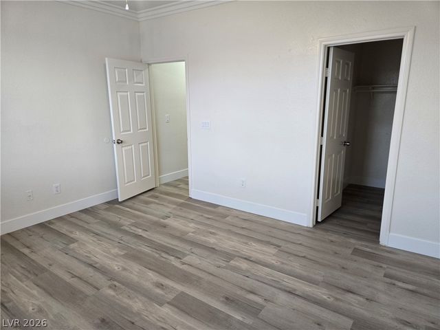 9620 West Gilmore Avenue, Las Vegas, NV 89129