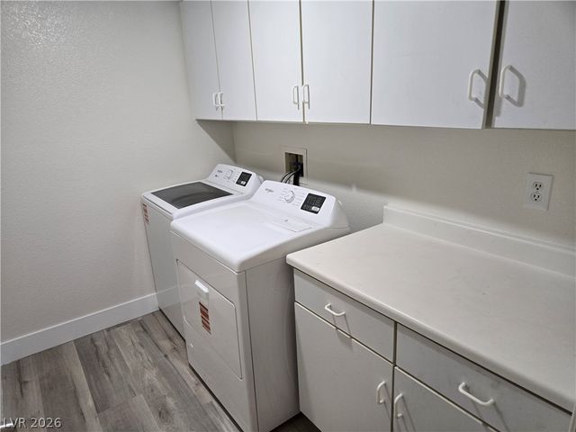 9620 West Gilmore Avenue, Las Vegas, NV 89129