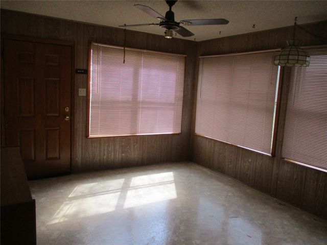 310 RS County Road 1495, Emory, TX 75440