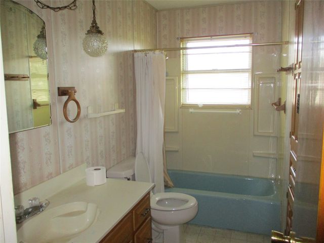 310 RS County Road 1495, Emory, TX 75440