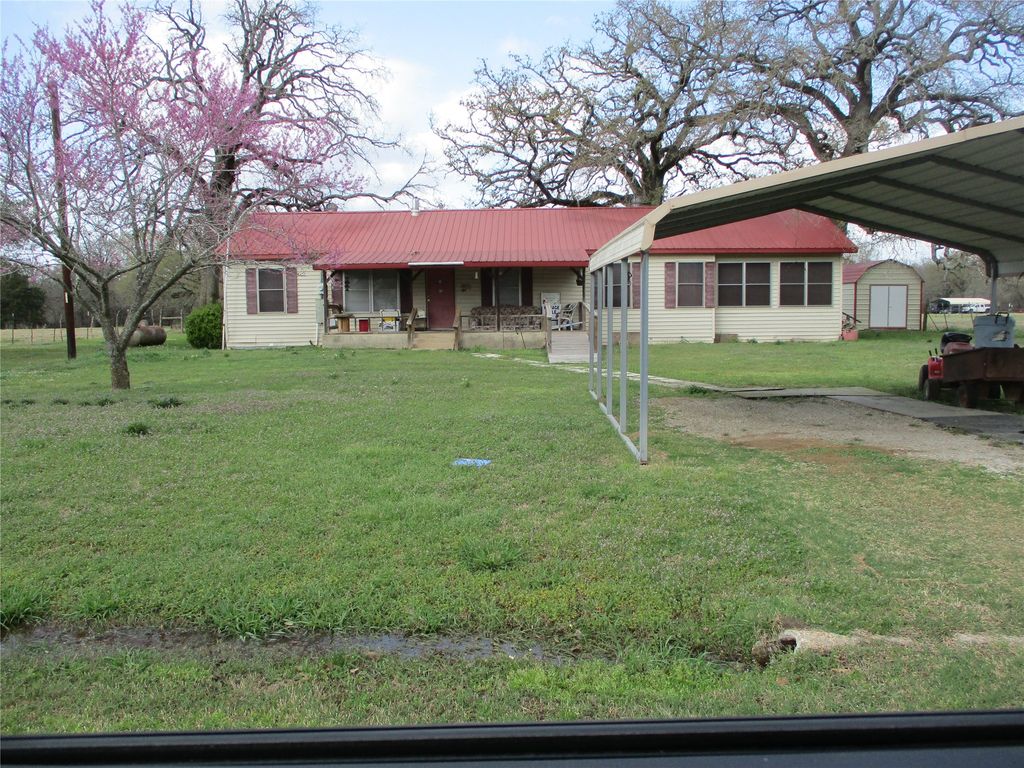 310 RS County Road 1495, Emory, TX 75440