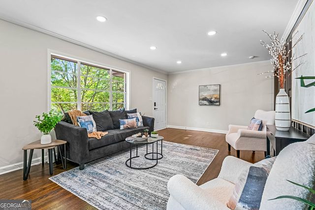 1576 S Gordon Road, Austell, GA 30168