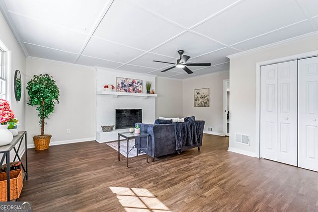 1576 S Gordon Road, Austell, GA 30168