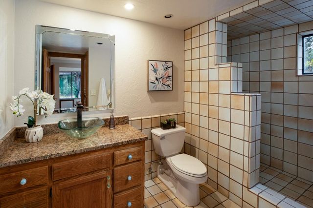 215 Marty Road, Los Gatos, CA 95033