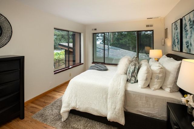 215 Marty Road, Los Gatos, CA 95033