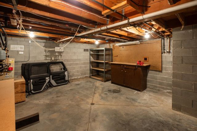 215 Marty Road, Los Gatos, CA 95033