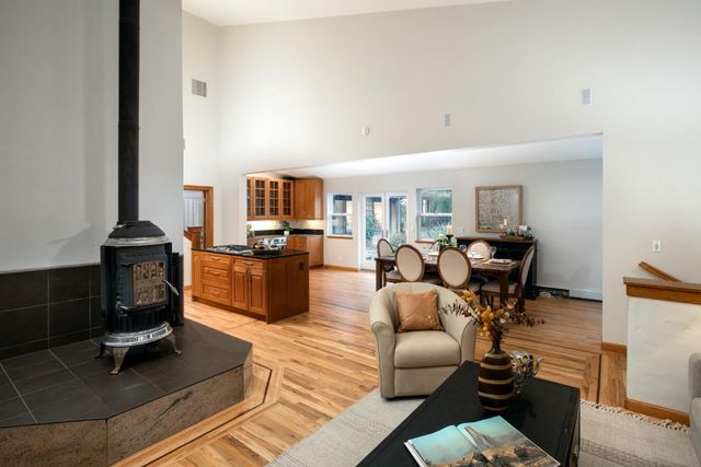 215 Marty Road, Los Gatos, CA 95033