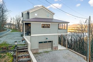 3379 Austin Bottom Rd, Baxter, TN 38544