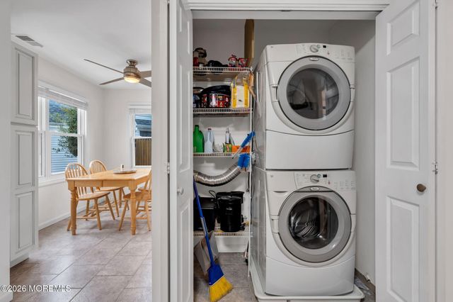 9 Dickenson Court, Freehold, NJ 07728