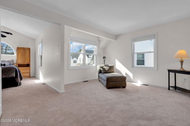 9 Dickenson Court, Freehold, NJ 07728