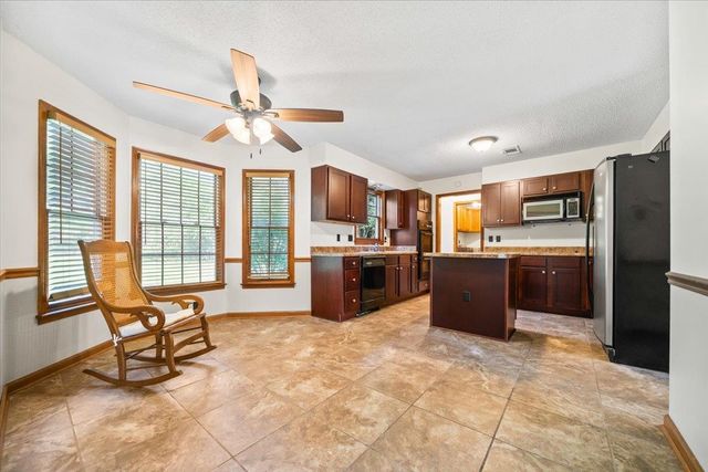 8861 BRIARWOOD CV, Memphis, TN 38018