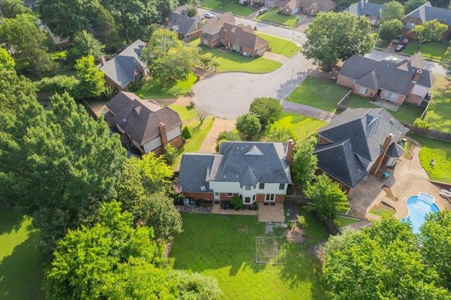 8861 BRIARWOOD CV, Memphis, TN 38018