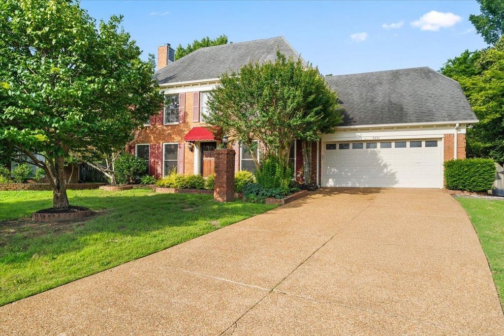 8861 BRIARWOOD CV, Memphis, TN 38018