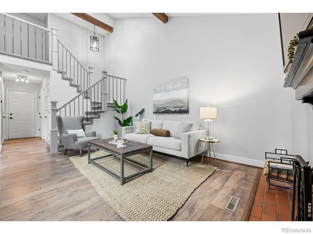 2892 W Long Circle G, Littleton, CO 80120