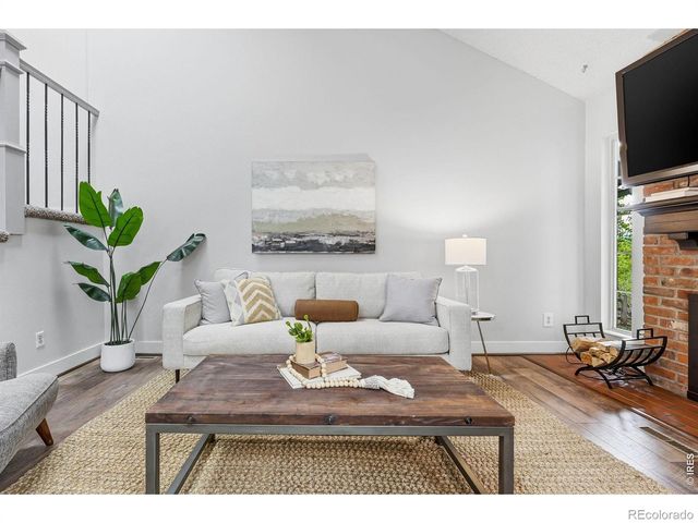 2892 W Long Circle G, Littleton, CO 80120