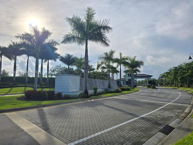 7959 Liberty Way, Parkland, FL 33067