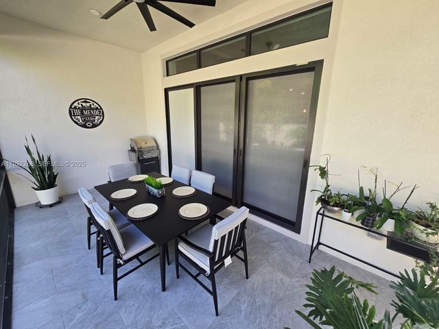 7959 Liberty Way, Parkland, FL 33067