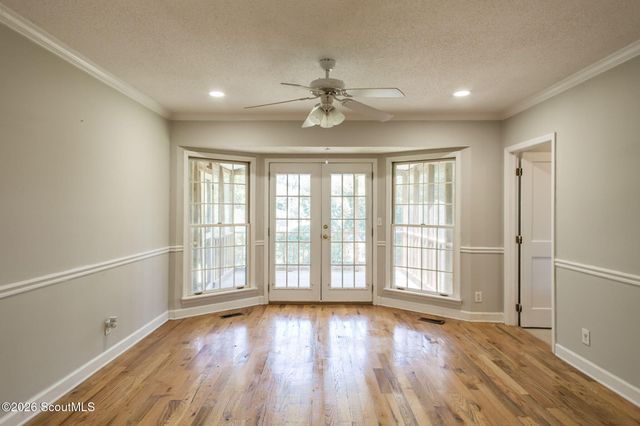 1109 Cherokee Circle, Waycross, GA 31501