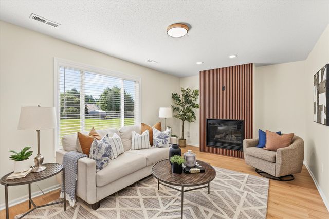 3111 SW Fox Run Drive, Ankeny, IA 50023