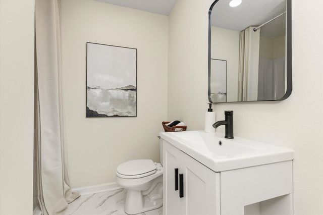 3111 SW Fox Run Drive, Ankeny, IA 50023