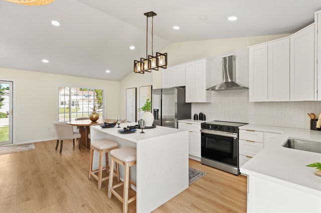 3111 SW Fox Run Drive, Ankeny, IA 50023