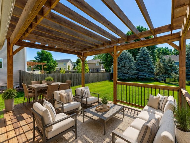 3111 SW Fox Run Drive, Ankeny, IA 50023