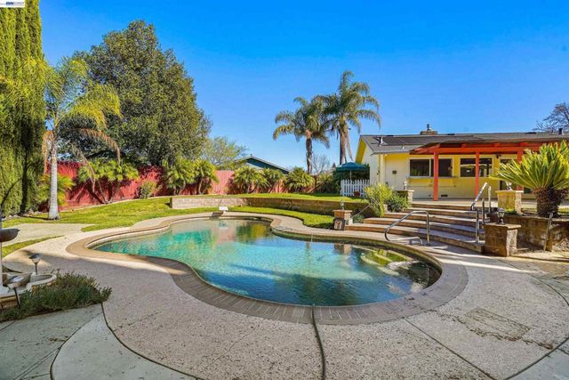 1349 1349 Evans Pl, Livermore, CA 94550