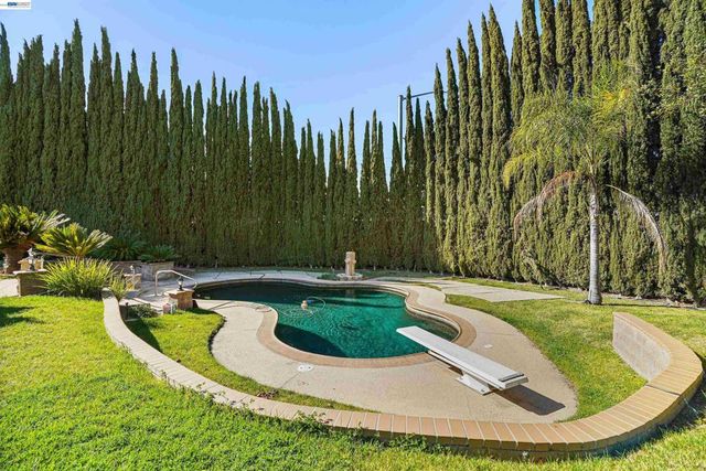 1349 1349 Evans Pl, Livermore, CA 94550