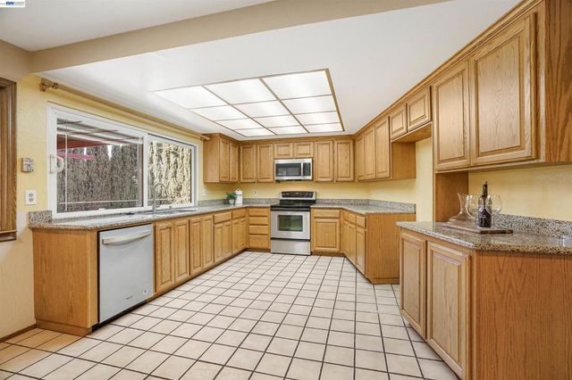 1349 1349 Evans Pl, Livermore, CA 94550