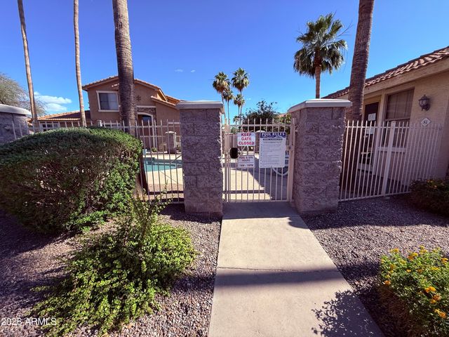 5415 E MCKELLIPS Road 114, Mesa, AZ 85215