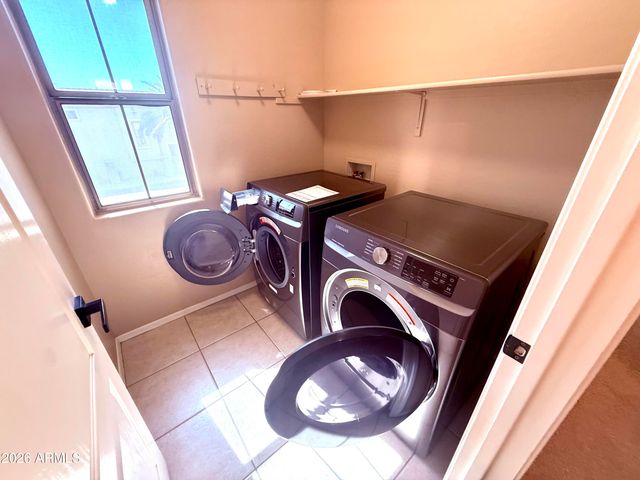 5415 E MCKELLIPS Road 114, Mesa, AZ 85215