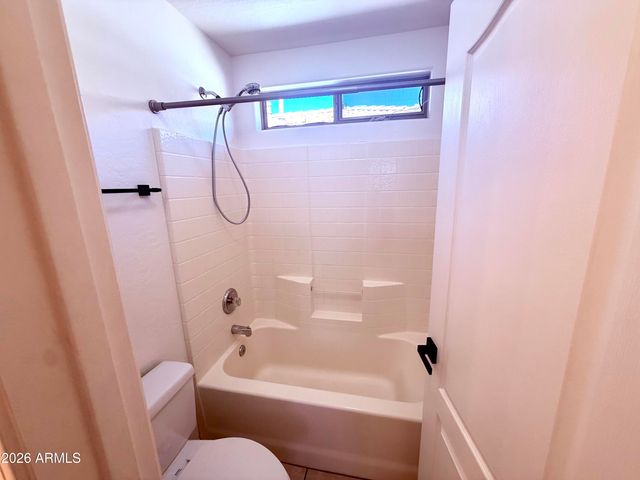 5415 E MCKELLIPS Road 114, Mesa, AZ 85215