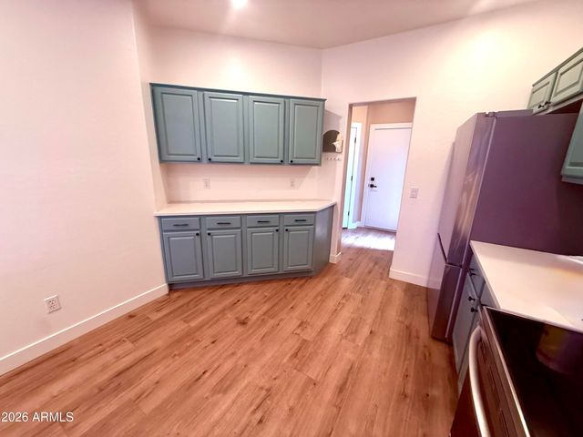 5415 E MCKELLIPS Road 114, Mesa, AZ 85215