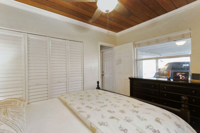 614 N 7TH Street, Lantana, FL 33462