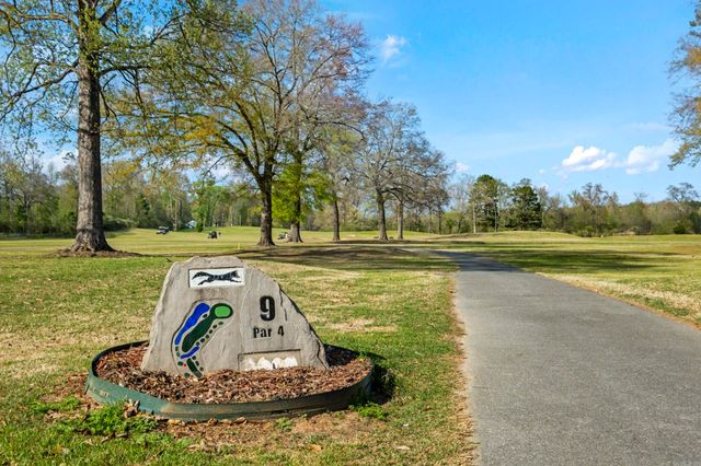 401 Foxwood Drive, Jacksonville, AR 72076