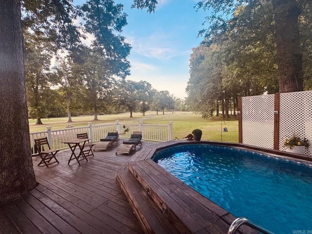 401 Foxwood Drive, Jacksonville, AR 72076