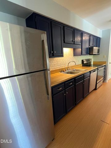 1521 Creekwood Court 203, Raleigh, NC 27603