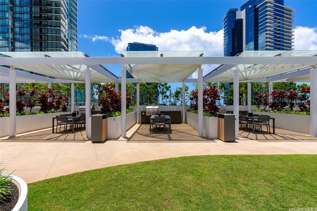 1000 Auahi Street 4002, Honolulu, HI 96814