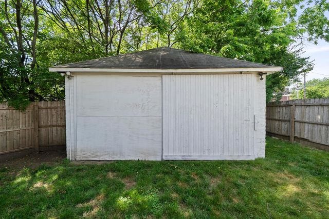 20 S Washington Street, Delaware, OH 43015