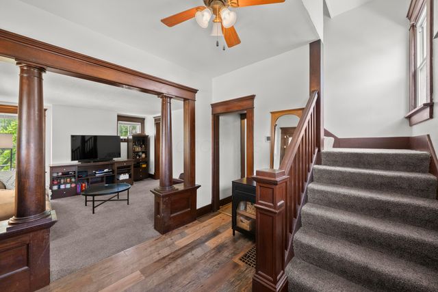 20 S Washington Street, Delaware, OH 43015