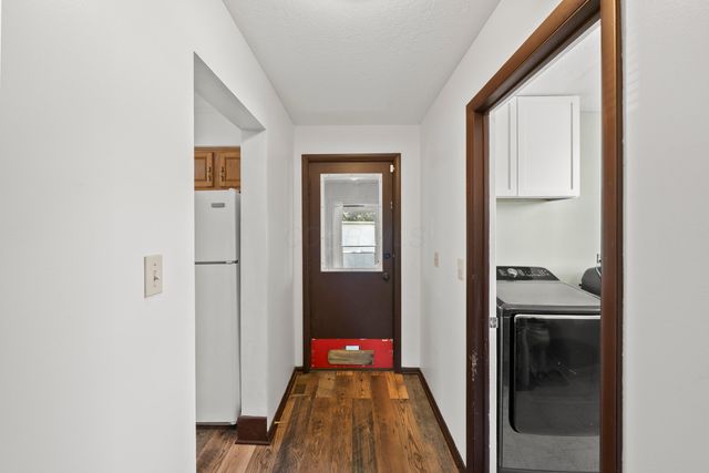 20 S Washington Street, Delaware, OH 43015