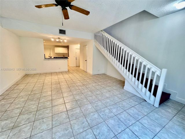 1387 Barcelona Way 3-26, Weston, FL 33327