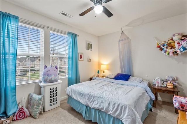 856 Federal Hall Lane, Kernersville, NC 27284