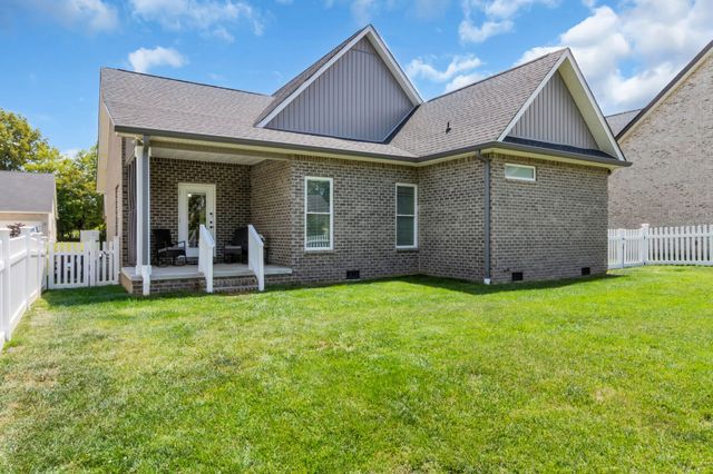 162 Beckam Way, Smithville, TN 37166