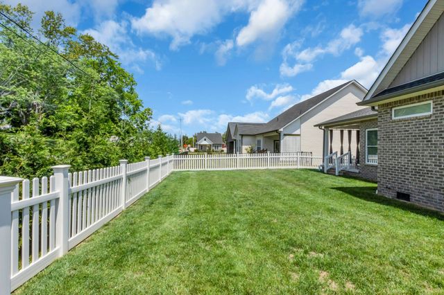 162 Beckam Way, Smithville, TN 37166
