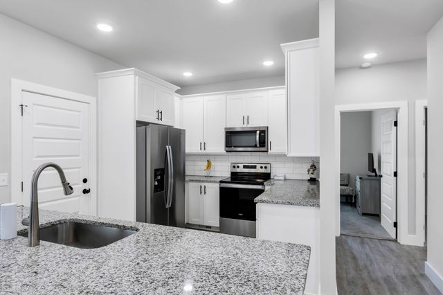 162 Beckam Way, Smithville, TN 37166